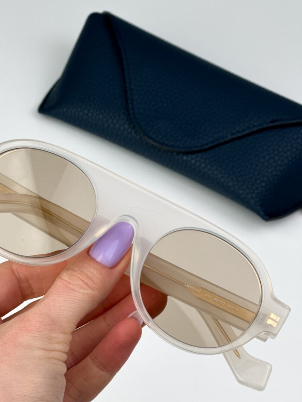 LOEWE LW40020I 21E CLEAR WHITE GOLD ROUND SUNGLASSES
